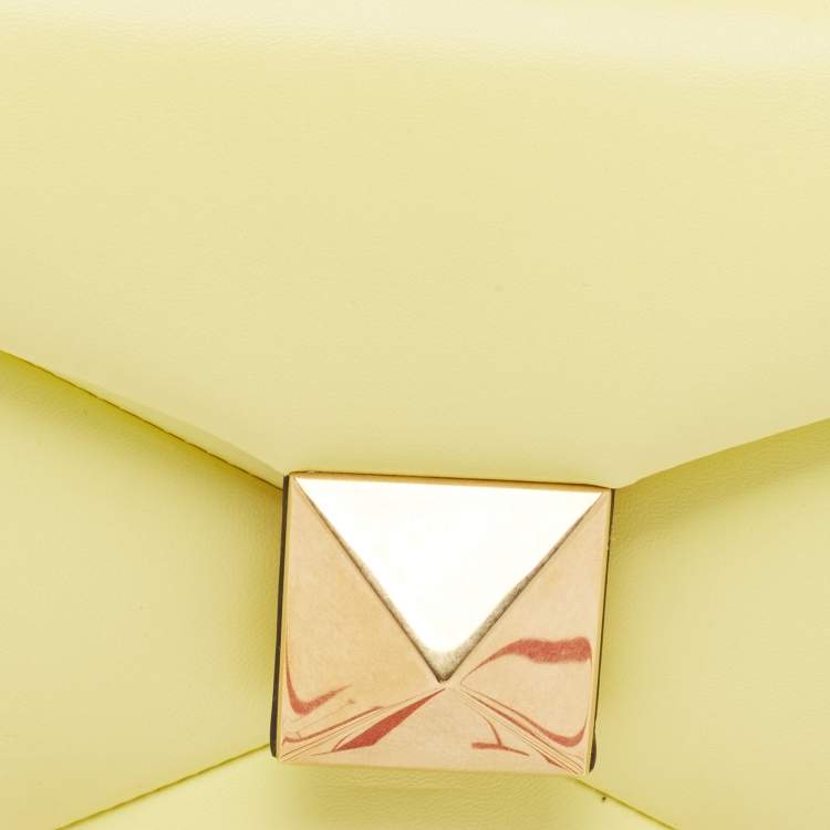 Pre Owned Valentino Yellow Leather One Stud Chain Bag
