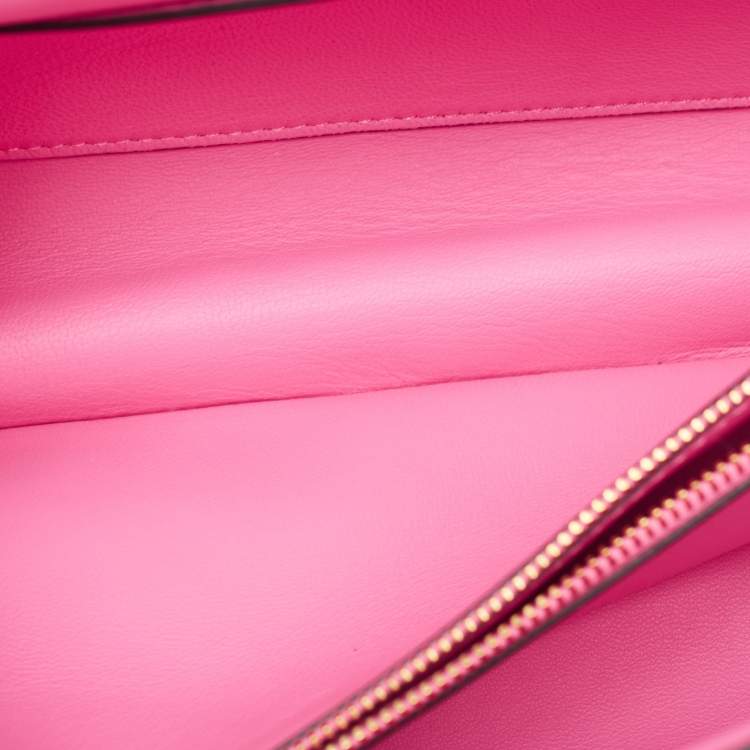 Pre Owned Valentino Pink Leather Stud Sign Shoulder Bag