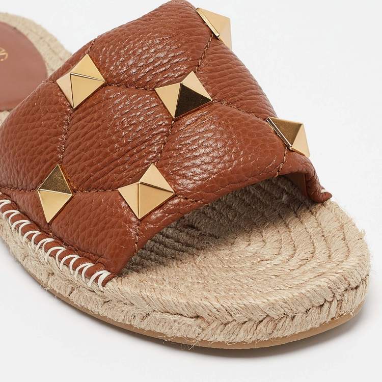 Pre Owned Valentino Brown Leather Roman Stud Flat Slides Size 40