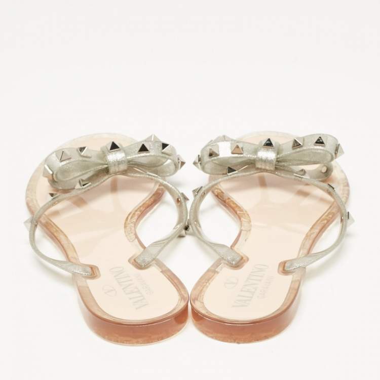 Pre Owned Valentino Silver Glitter Jelly Rockstud Bow Thong Flats Size 38