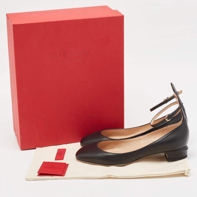 Pre Owned Valentino Black Leather Tango Ankle Strap Flats Size 37.5