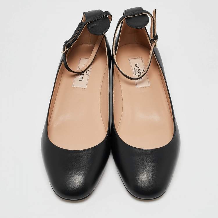 Pre Owned Valentino Black Leather Tango Ankle Strap Flats Size 37