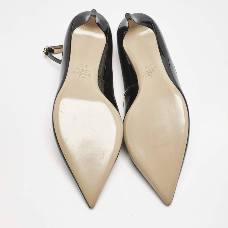 Pre Owned Valentino Black Patent Leather Pointed Toe Ankle Strap Pumps Size 40.5