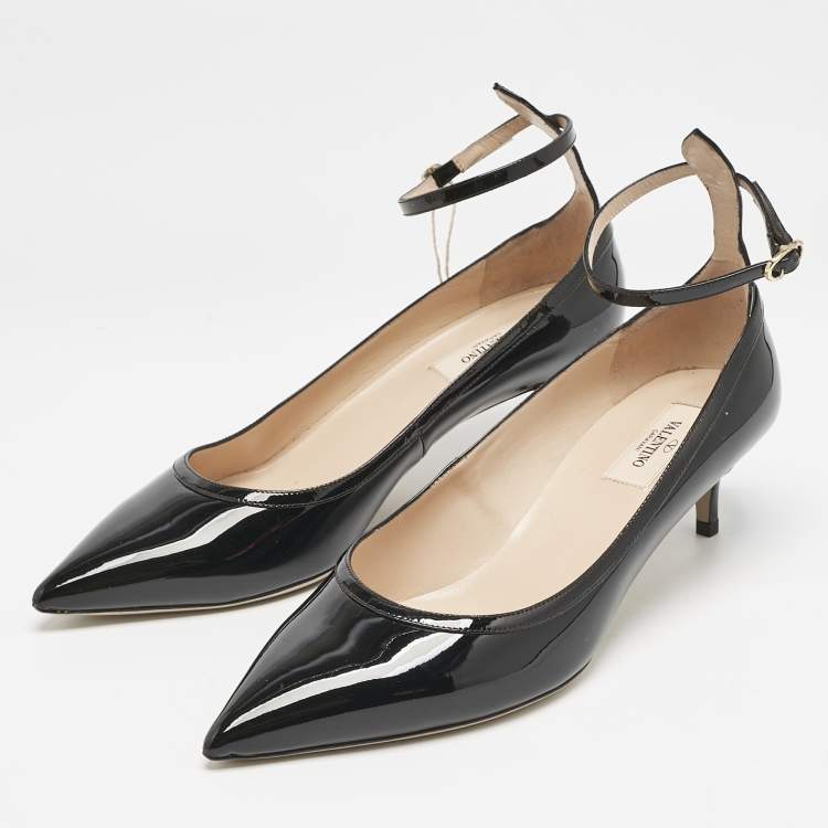 Pre Owned Valentino Black Patent Leather Pointed Toe Ankle Strap Pumps Size 40.5