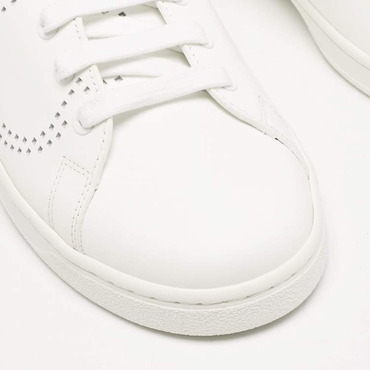 مملوكة مسبقًا Valentino White Leather Bianco Backnet Low Top Sneakers Size 39.5