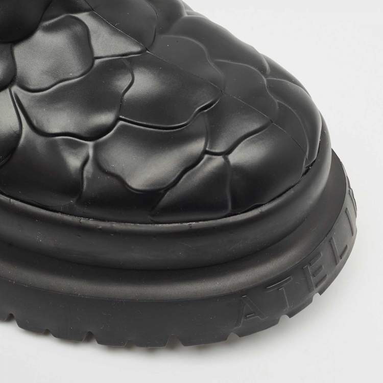 Pre Owned Valentino Black Rubber Atelier 03 Rose Edition Rain Boots Size 37