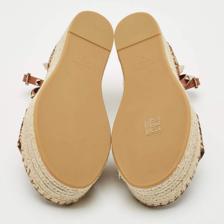 Pre Owned Valentino Beige Leopard Print Canvas Rockstud Espadrille Platform Sandals Size 39