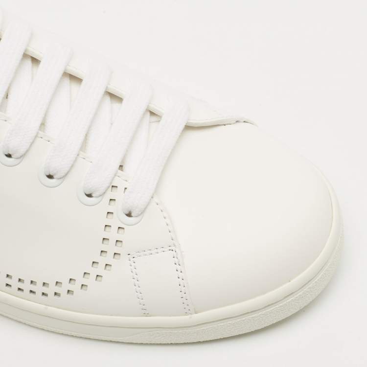 Pre Owned Valentino White Leather Rockstud Sneakers Size 39.5
