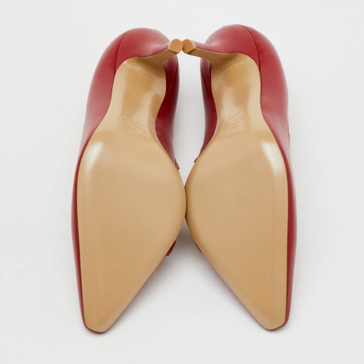 Pre Owned Valentino Red Leather Cross Strap Rockstud Pumps Size 39.5