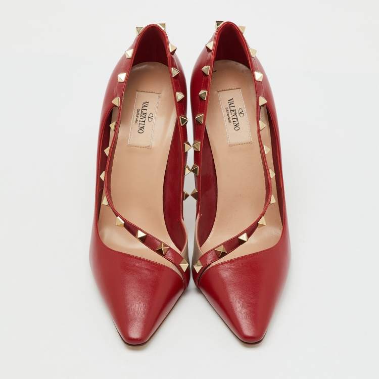 Pre Owned Valentino Red Leather Cross Strap Rockstud Pumps Size 39.5