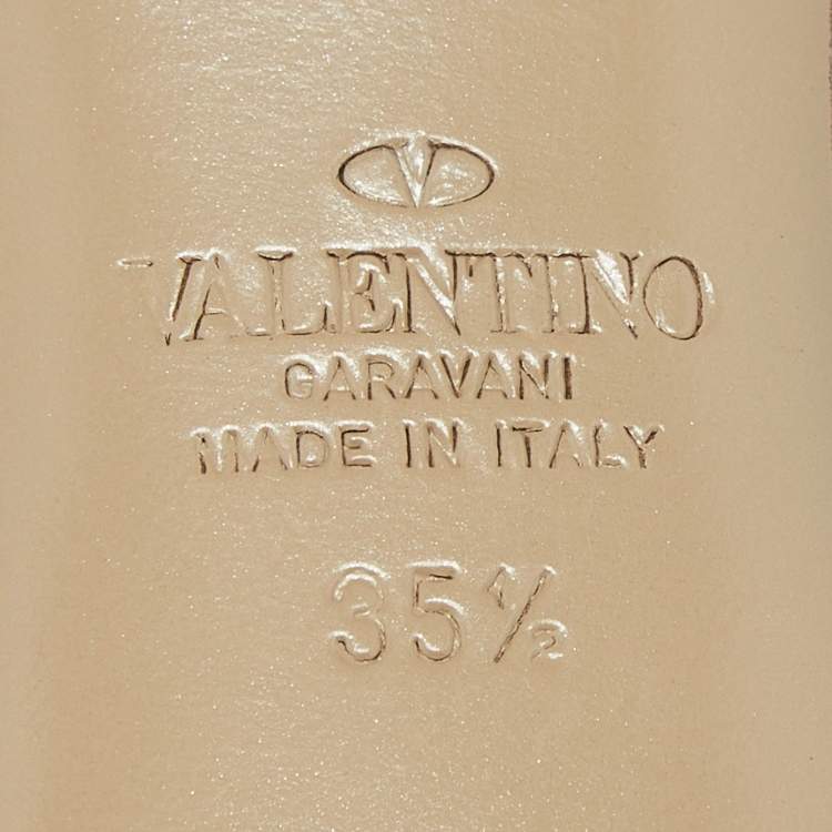 Pre Owned Valentino Beige Leather and Patent Leather Rockstud Mules Size 35.5