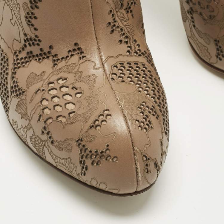 Pre Owned Valentino Beige Laser Cut Leather Platform Ankle Booties Size 39.5