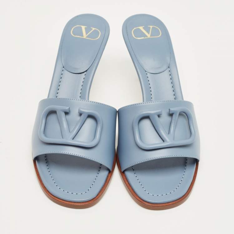 Pre Owned Valentino Blue Leather VLogo Slide Sandals Size 39.5
