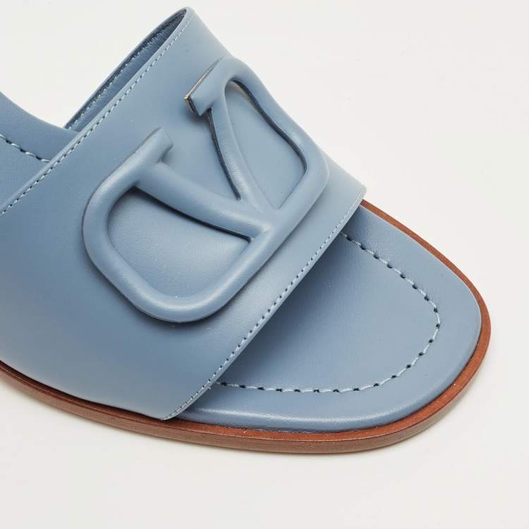 Pre Owned Valentino Blue Leather VLogo Slide Sandals Size 39.5