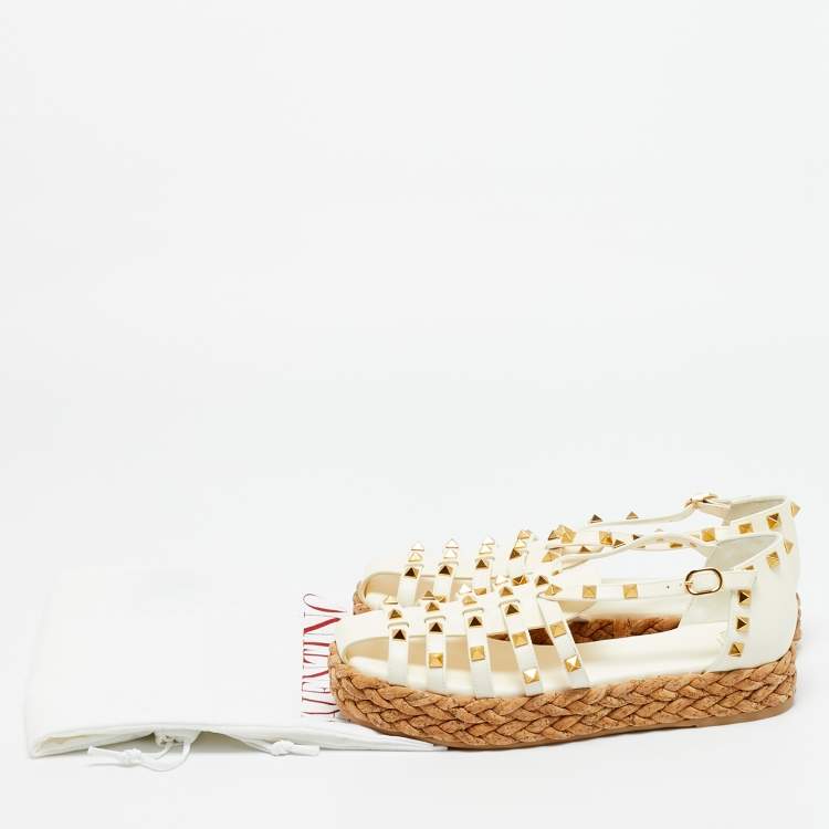 Pre Owned Valentino Rockstud Size 38 Cream Leather Cork Flat Sandals