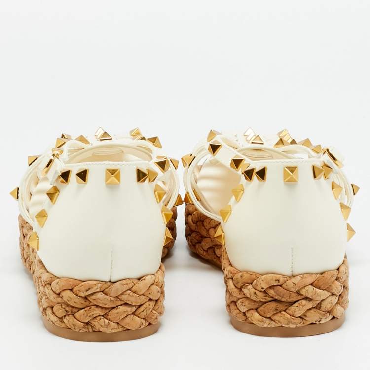 Pre Owned Valentino Rockstud Size 38 Cream Leather Cork Flat Sandals