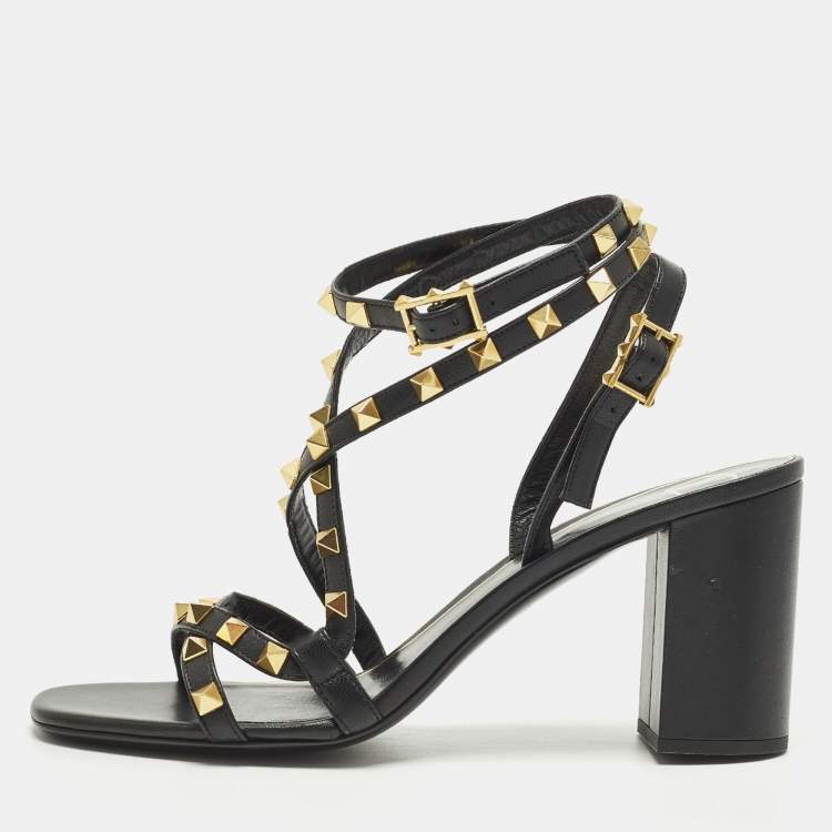 Pre Owned Valentino Rockstud Size 39.5 Black Leather Ankle Strap Sandals