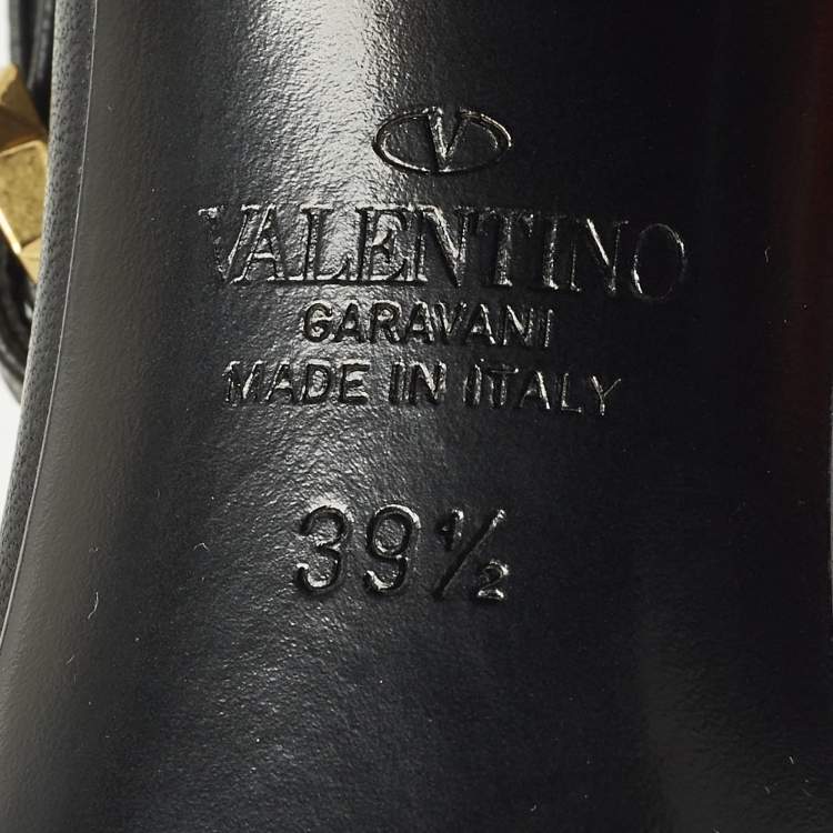 Pre Owned Valentino Rockstud Size 39.5 Black Leather Ankle Strap Sandals