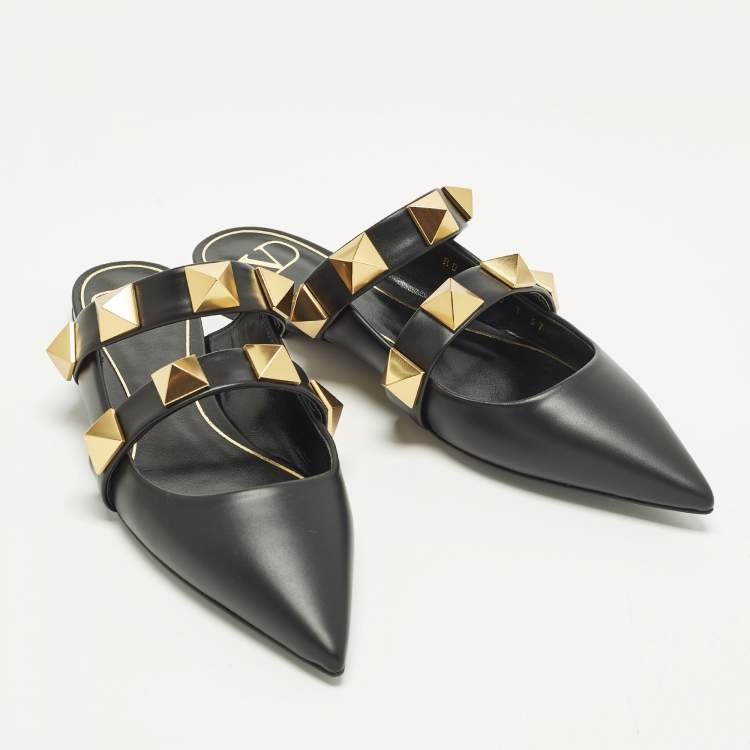 Pre Owned Valentino Roman Stud Size 37 Black Leather Flat Mules