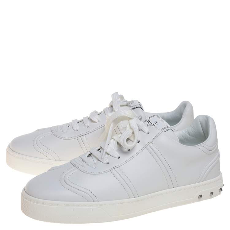 Pre Owned Valentino White Leather Rockstud Fly Crew Sneakers Size 39.5