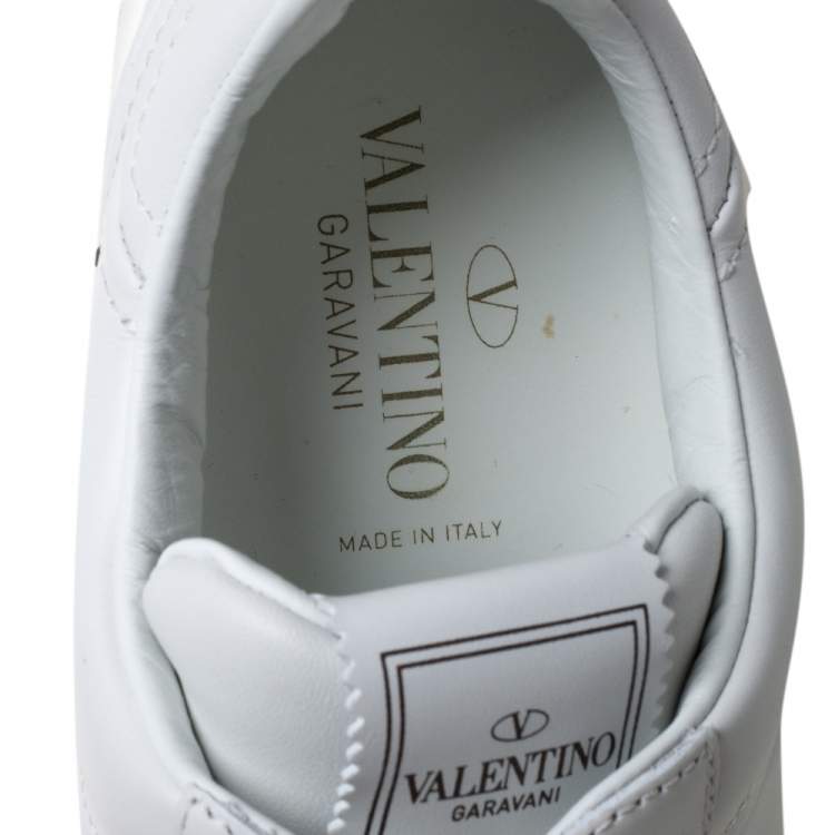 Pre Owned Valentino White Leather Rockstud Fly Crew Sneakers Size 39.5