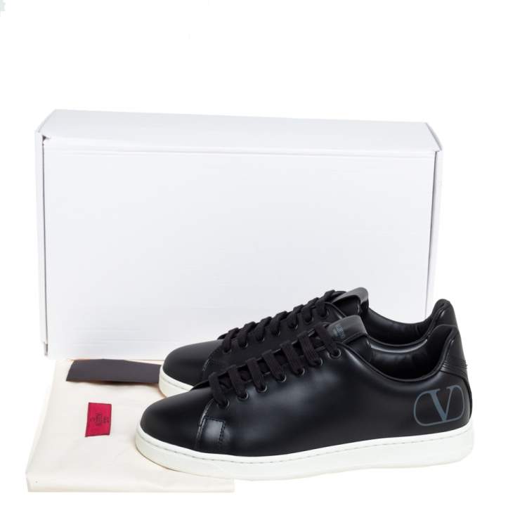 Pre Owned Valentino Black Leather V Logo Low Top Sneakers Size 39