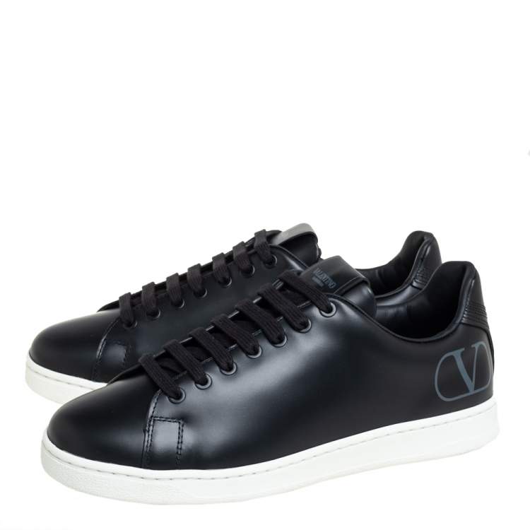 Pre Owned Valentino Black Leather V Logo Low Top Sneakers Size 39
