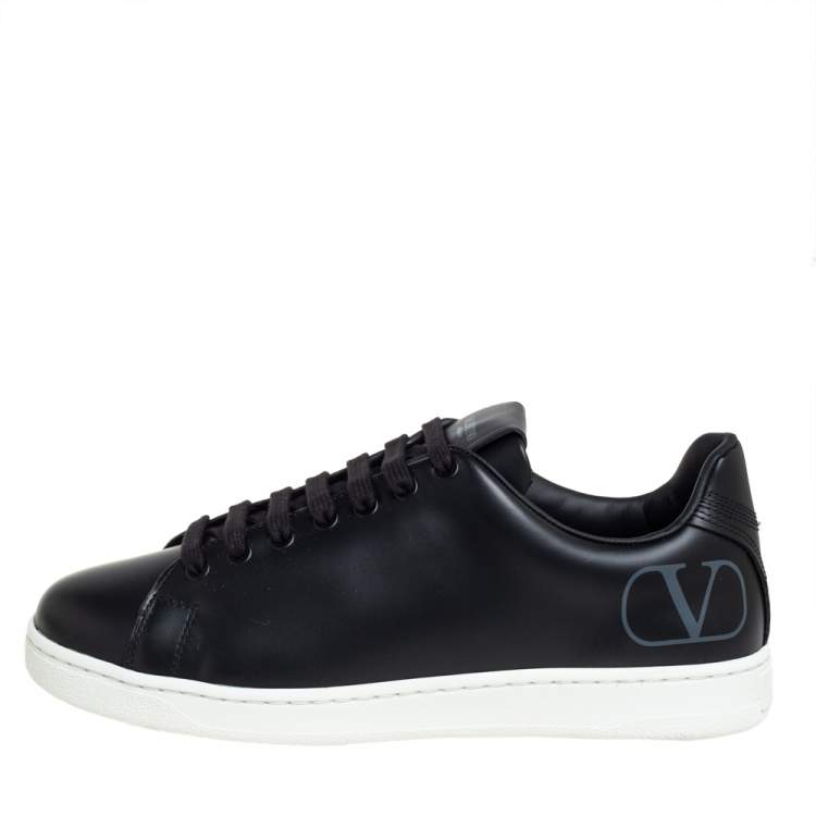 Pre Owned Valentino Black Leather V Logo Low Top Sneakers Size 39
