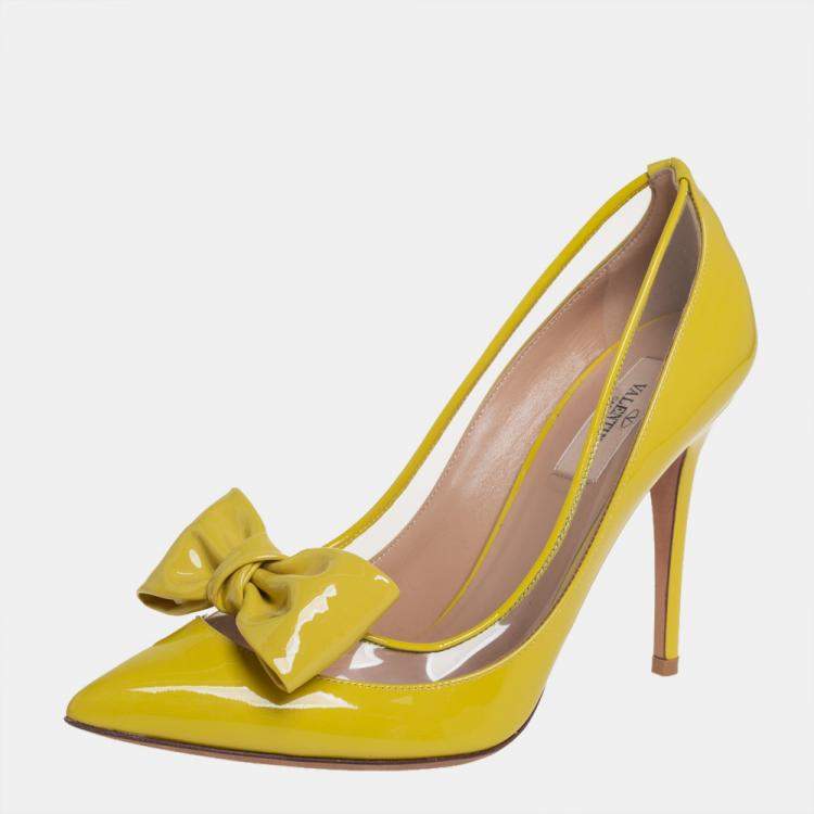 Pre Owned Valentino Yellow Patent Leather And PVC Bow Pointed Toe Pumps Size 39