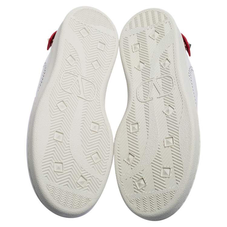 Pre Owned Valentino White Perforated Leather Backnet Rockstud Low Top Sneakers Size 37