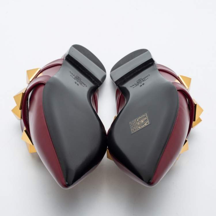 Pre Owned Valentino Burgundy Leather Roman Stud Flat Mules Size 38
