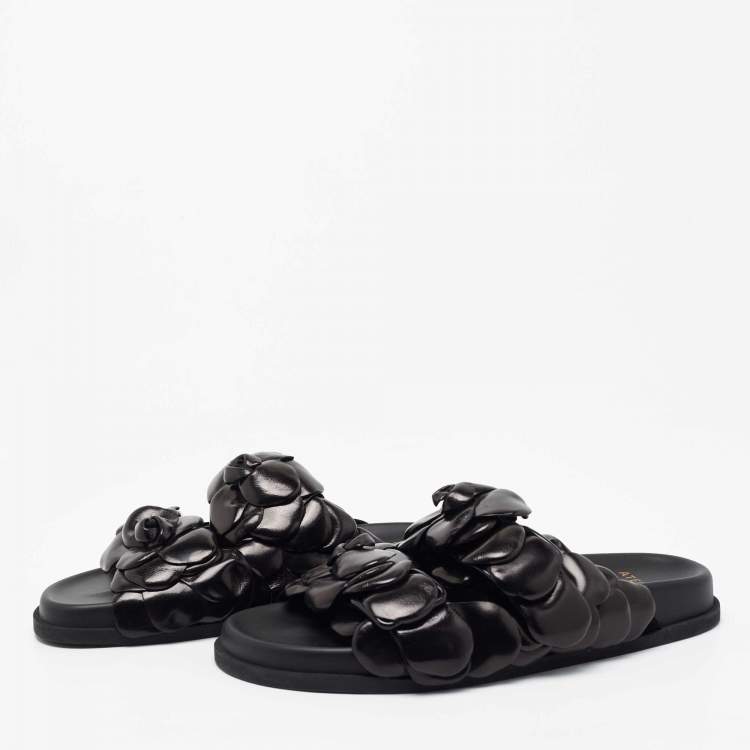 Pre Owned Valentino Black Leather Rose Atelier Fat Slides Size 38