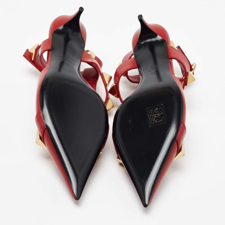 Pre Owned Valentino Red Leather Roman Stud Pumps Size 39
