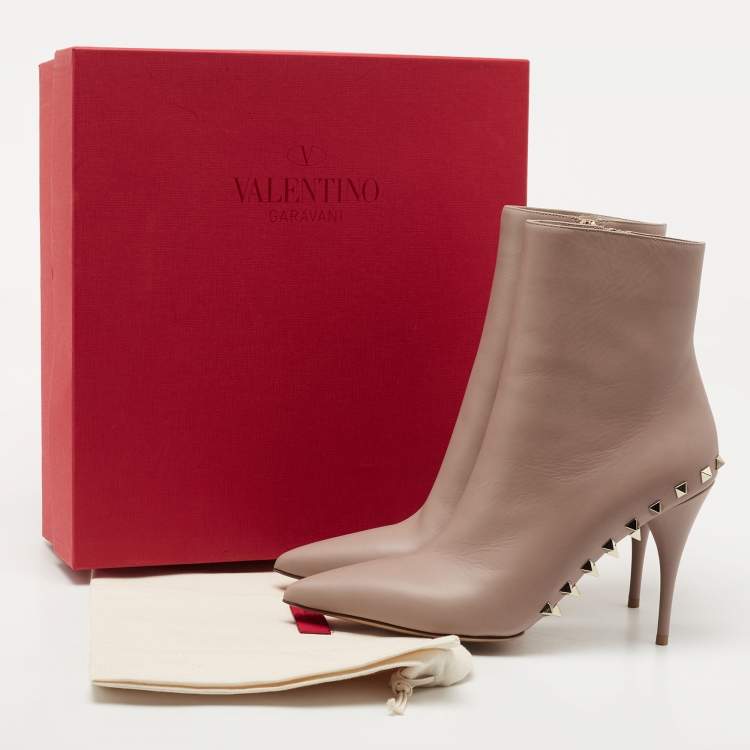 Pre Owned Valentino Beige Leather Rockstud Ankle Boots Size 39.5