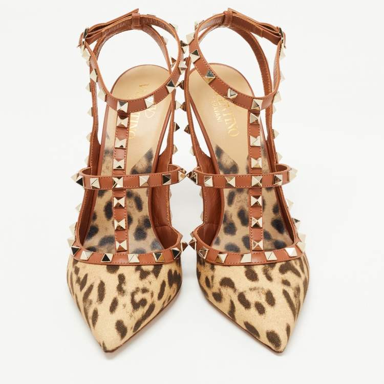 Pre Owned Valentino Beige/Brown Leather and Canvas Rockstud Pumps Size 40.5