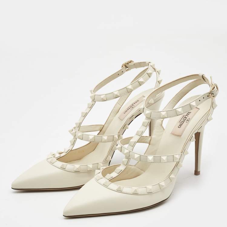 Pre Owned Valentino Cream Leather Rockstud Pumps Size 40.5