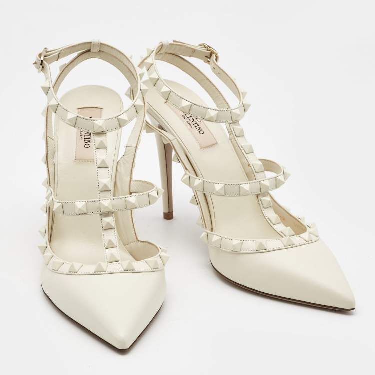 Pre Owned Valentino Cream Leather Rockstud Pumps Size 40.5