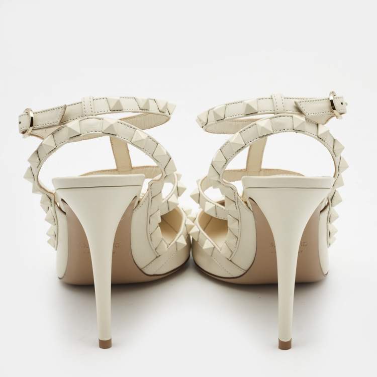 Pre Owned Valentino Cream Leather Rockstud Pumps Size 40.5