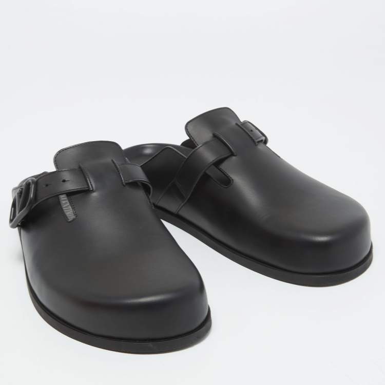 Pre Owned Valentino Black Leather VLogo Sabot Mules Size 42 