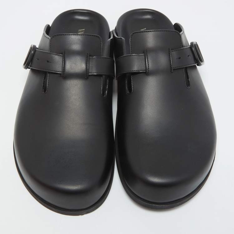 Pre Owned Valentino Black Leather VLogo Sabot Mules Size 42 