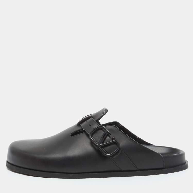 Pre Owned Valentino Black Leather VLogo Sabot Mules Size 42 
