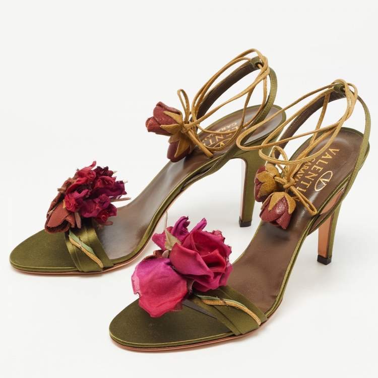 Female Shoes Lv gucci prada chanel hermes balenciaga valentino