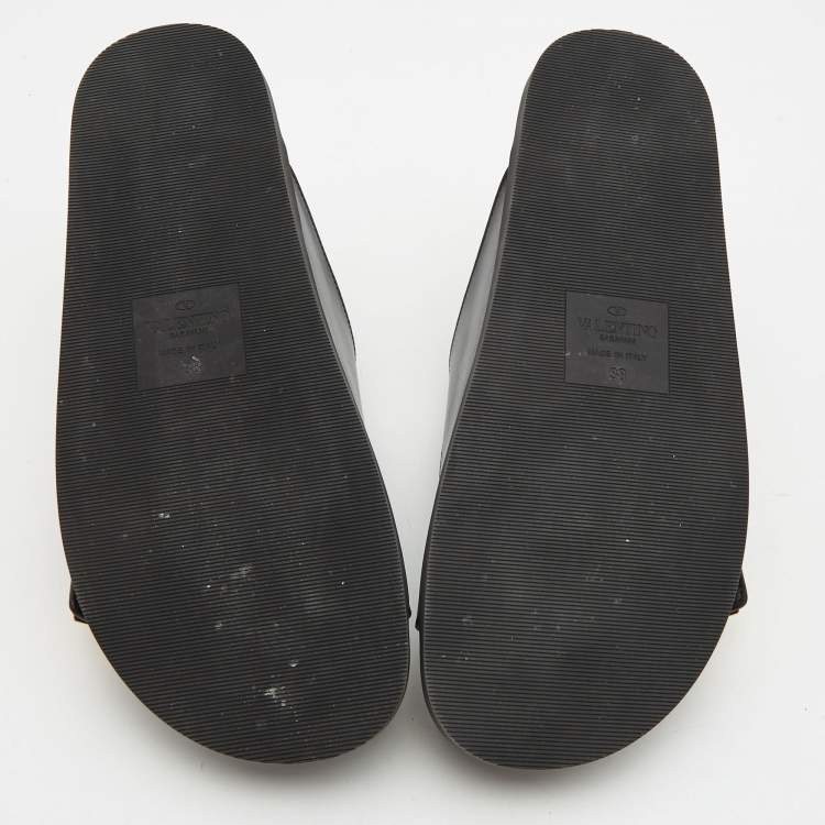 Pre Owned Valentino Black Leather Roman Stud Flat Slides Size 38