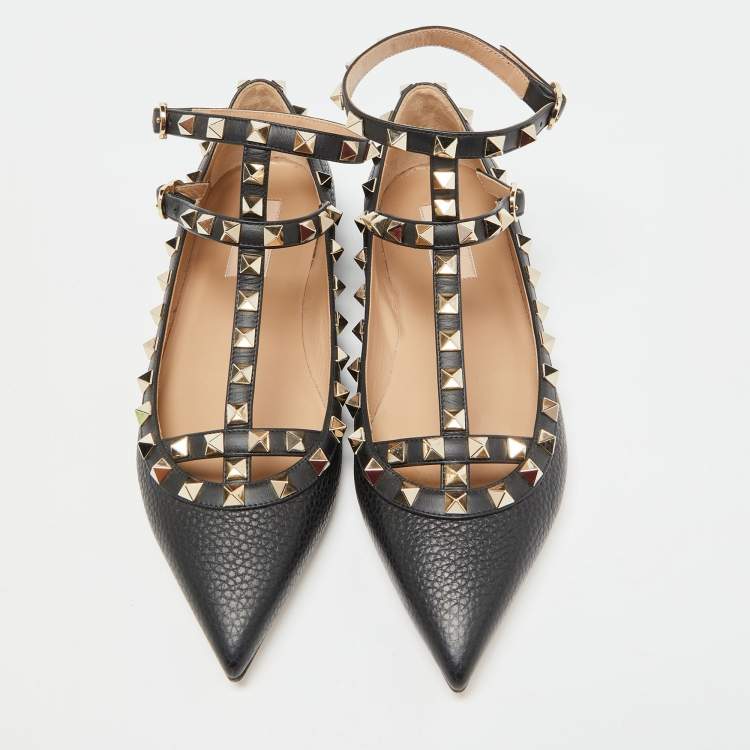 مملوكة مسبقًا Valentino Black Leather Rockstud Flat Ankle Strap Sandals Size 37