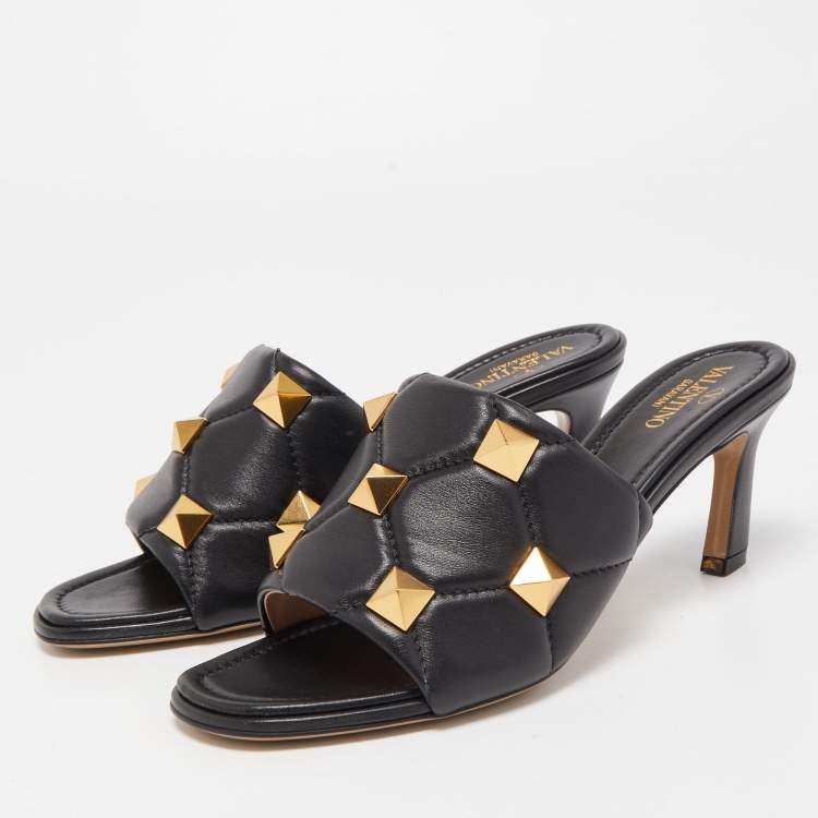 Pre Owned Valentino Black Leather Roman Stud Slide Sandals Size 39.5
