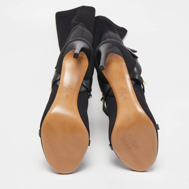 مملوكة مسبقًا Valentino Black Knit Fabric and Leather Rockstud Over The Knee Booties Size 39