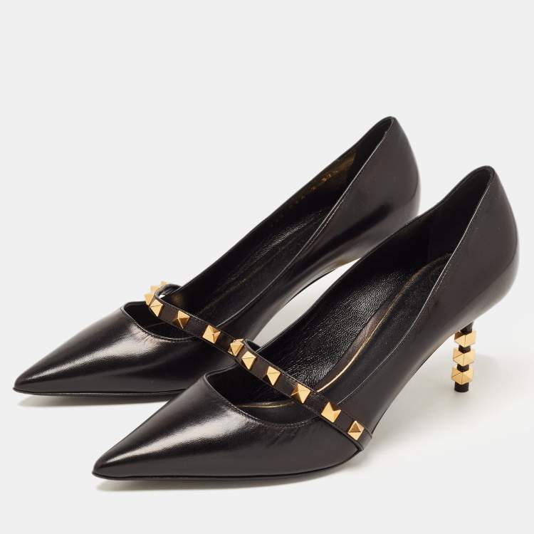 Pre Owned Valentino Black Leather Rockstud Pumps Size 37.5