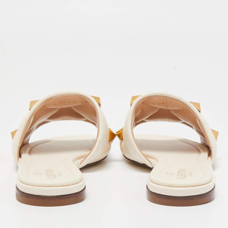 Pre Owned Valentino White Leather Roman Stud Flat Slides Size 37