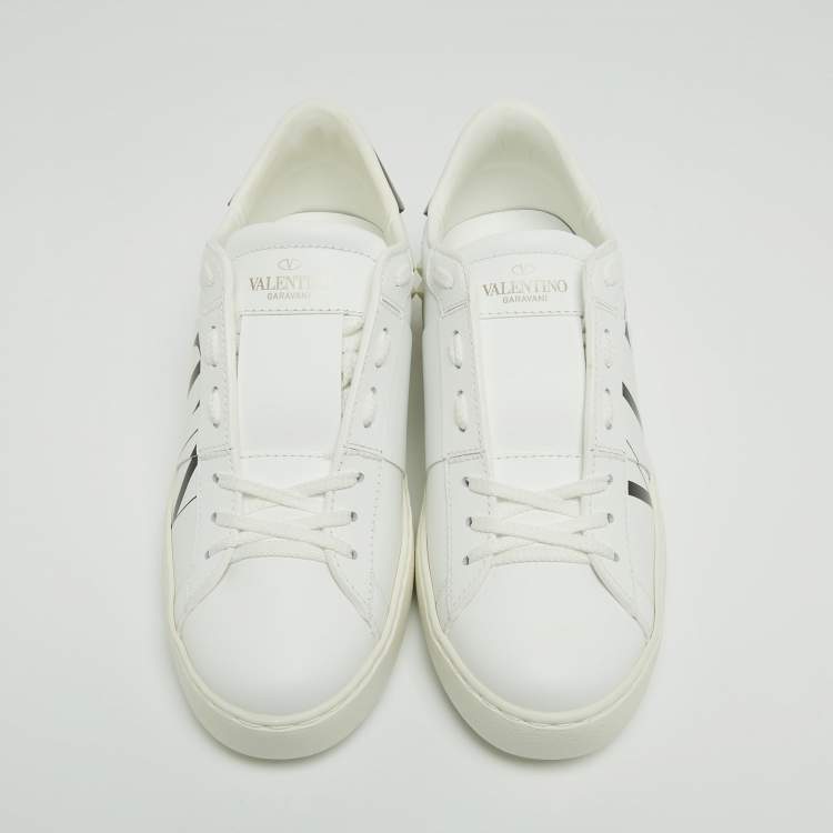 Pre Owned Valentino White/Grey Leather VLTN Rockstud Sneakers Size 37