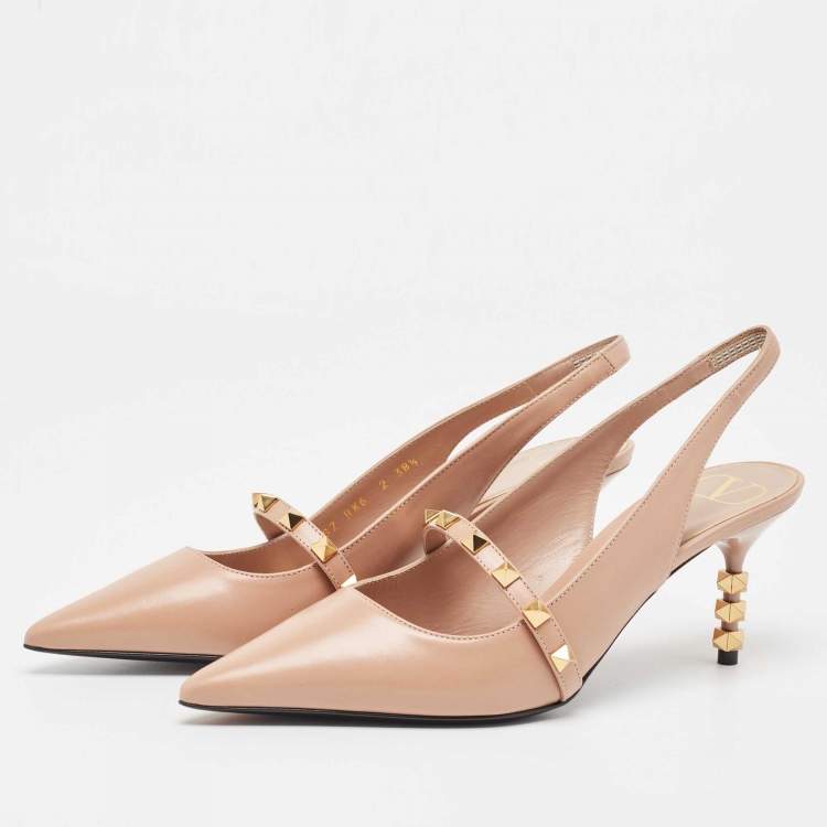 Pre Owned Valentino Beige Leather Rockstud Slingback Pumps Size 38.5